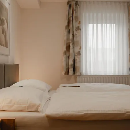 Landgasthof Lamm Szálloda 3*