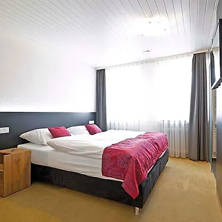 Landgasthof Lamm 3* آلين